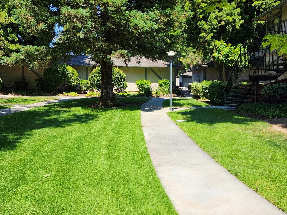1st image of 2739 Lone Bluff Way