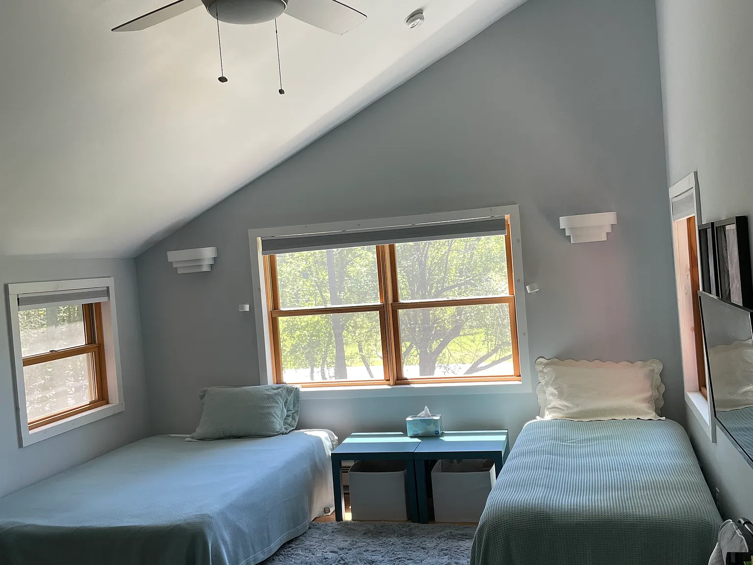 Studio, 350 sqft, $1,000 — Photo 2