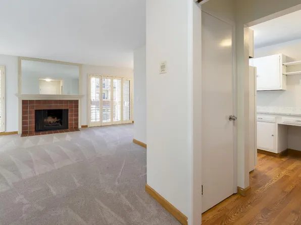 916 Beach Park Blvd APT 68, Foster City, CA 94404