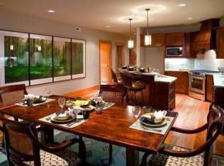 31216 E Collins Lake Rd, Government Camp, OR 97028