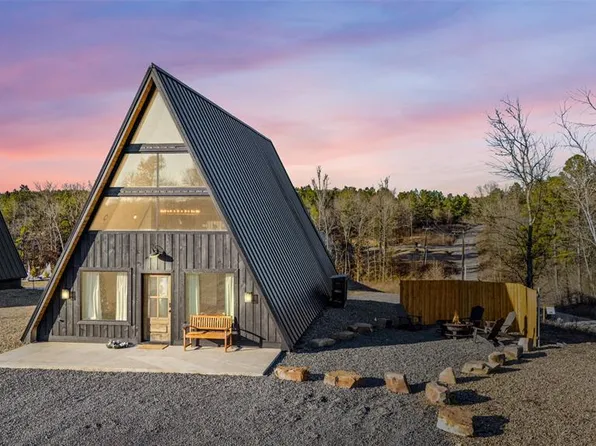 19 Lookout Pines Cir, Broken Bow, OK 74728