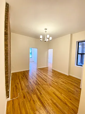 Rented by Reyes & Elsamad Real Estate Group | media 14