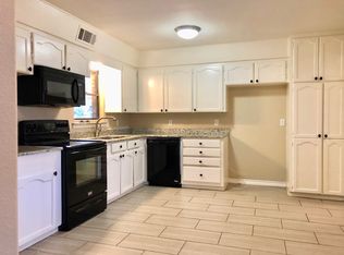 55161 Bryant St, Irving, TX 75061