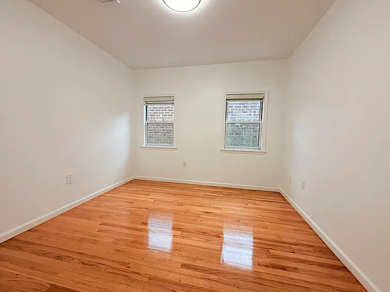 3432 205th St #1 — Photo 6