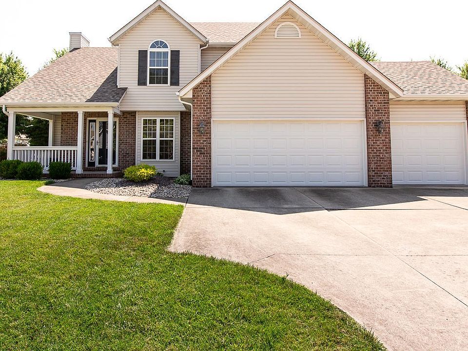 1st image of 10 Augusta Ct