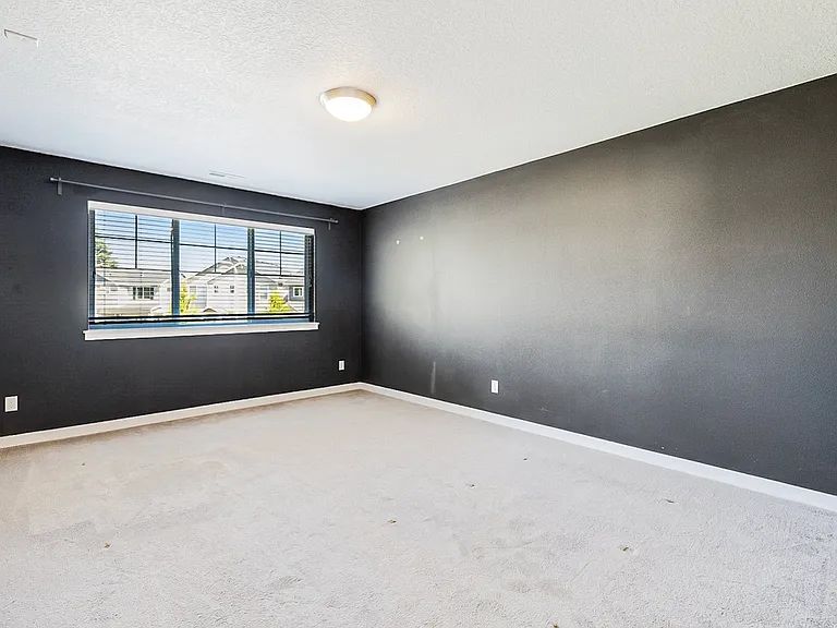 Huge Media room/ 5th Bedroom