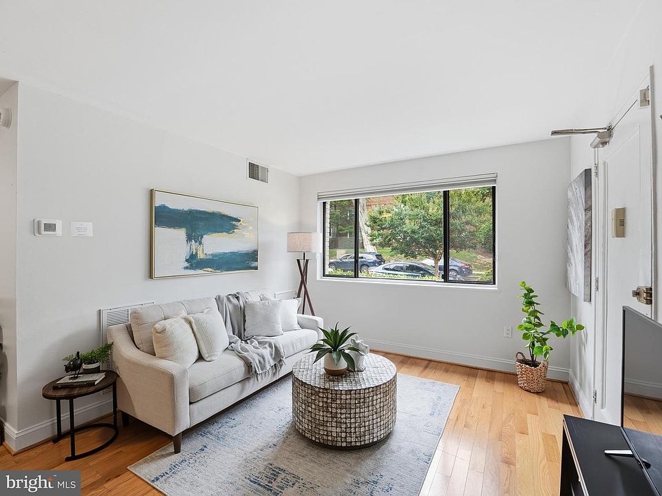 1st image of 3835 Davis Pl NW APT 2