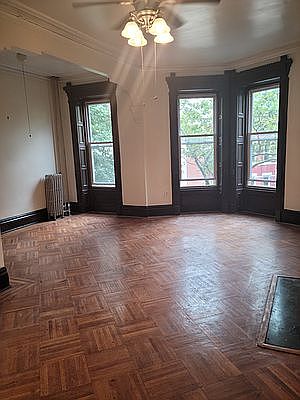1st image of 587 Carlton Ave #2