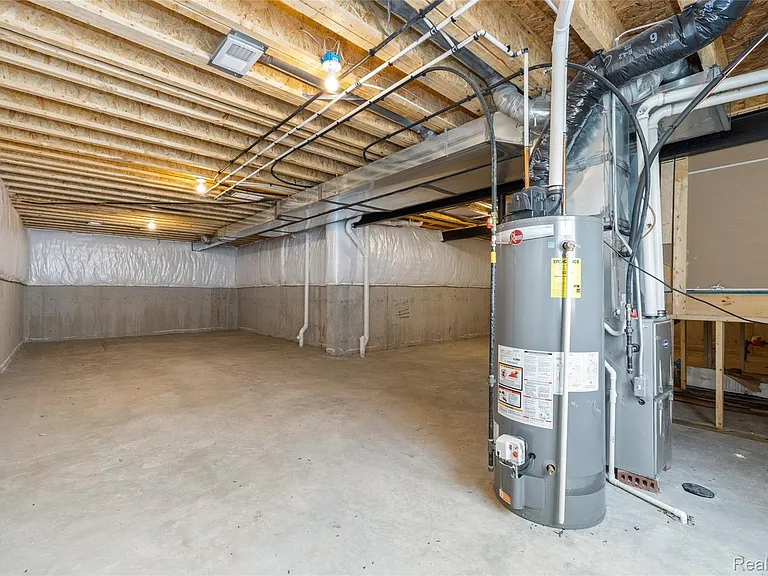 3449 Haverford Dr — Photo 33