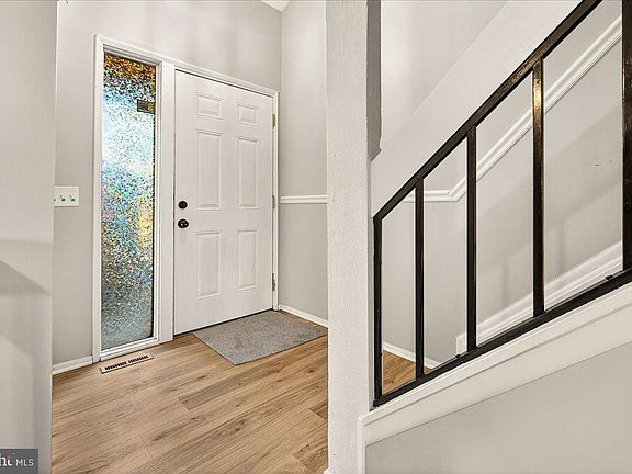 3rd image of 11247 Skilift Ct #4-B-19