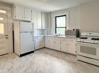 40 Cedar St #R3, Somerville, MA 02143