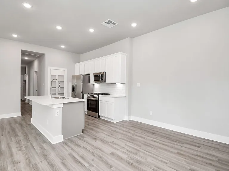 21039 Shore Oak Dr #B — Photo 12