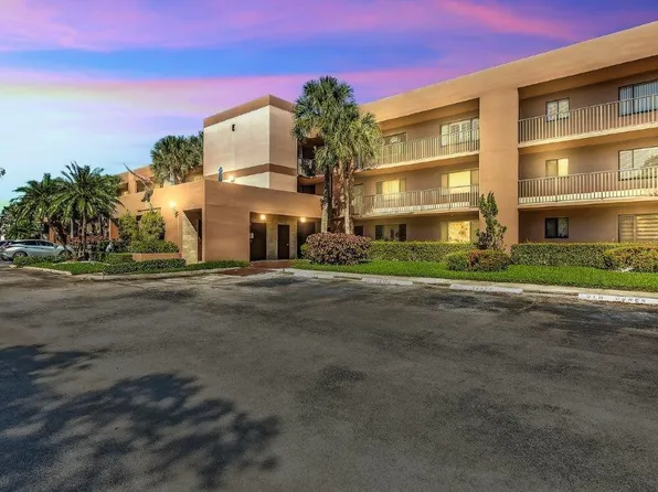 7428 ASHMONT Circle #210, Tamarac, FL 33321