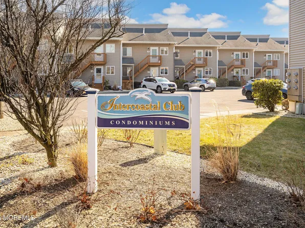 13 Intercoastal Way, Point Pleasant, NJ 08742