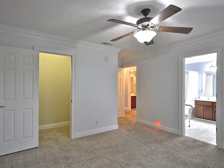 135 Excell Rd #402 — Photo 22
