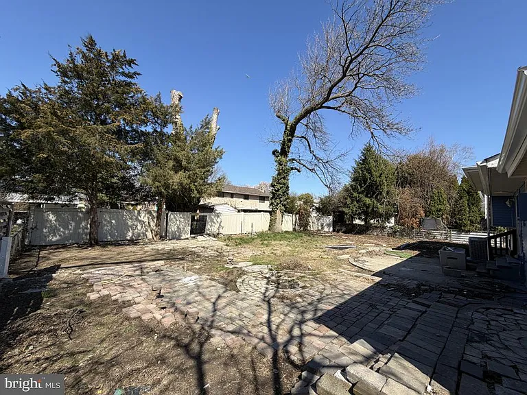 322 Nicholson Rd — Photo 38