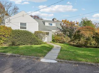 13 Hillview Dr, Scarsdale, NY 10583