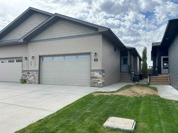 14 N Violet Close, Olds, AB T4H 0E4