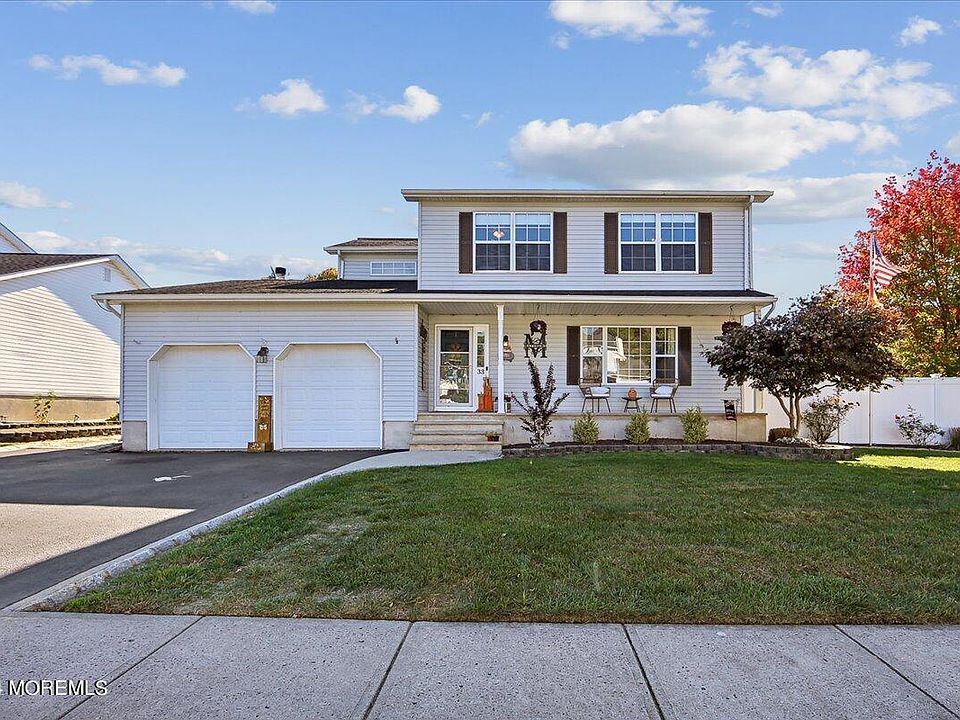 1st image of 33 Bronia Street