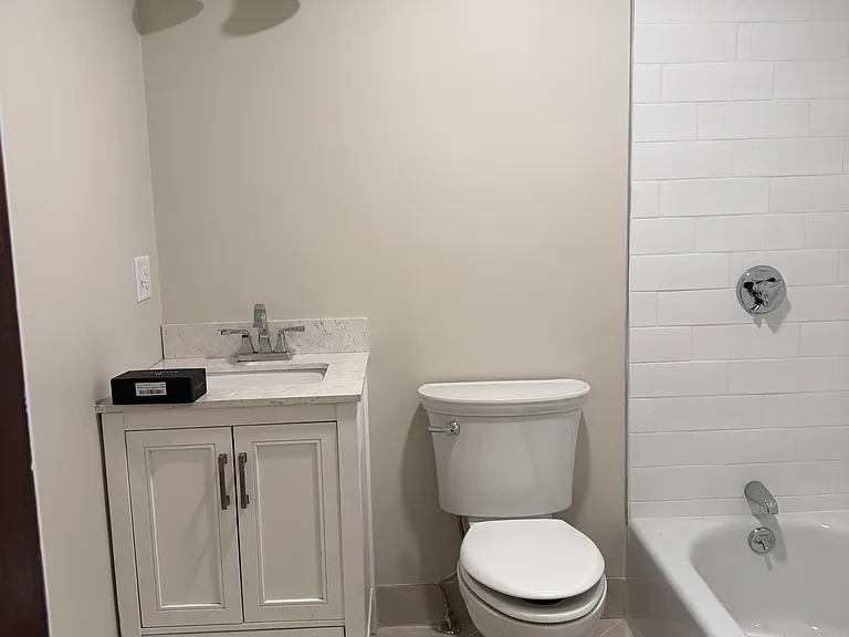 26 Saint Joseph Ave #1 — Photo 2