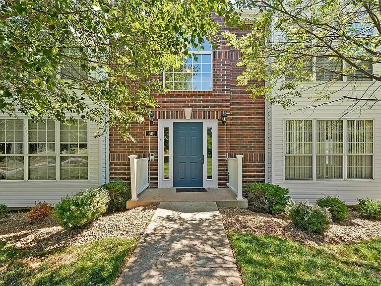 1609 Forest Springs Ln #B — Photo 1
