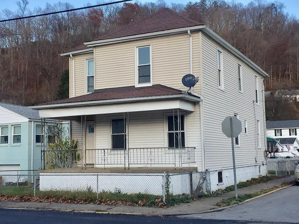 249 Kruger St photo 1