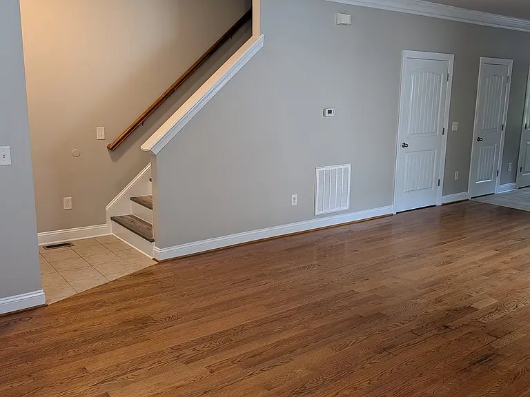 1208 James St — Photo 4