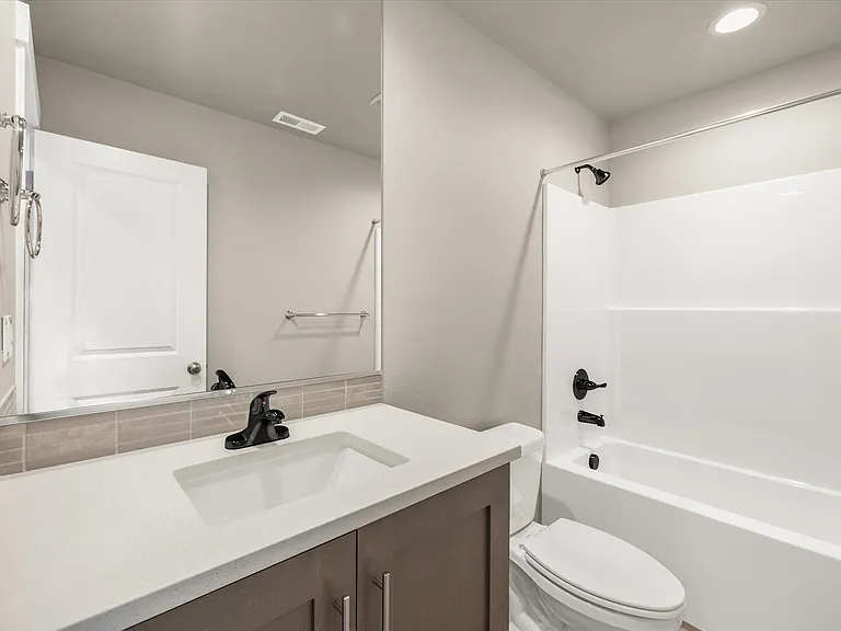 11269 SE Pleasant Valley Pkwy — Photo 16