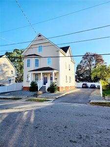 40 Hawthorne Ave, Cranston, RI, 02910