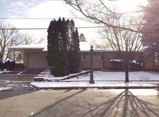 210 E Vine St, Kendallville, IN