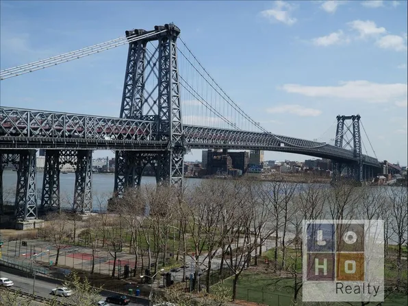 475 Fdr Drive image 1 of 7