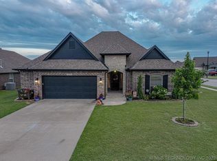 18202 E 49th Pl, Tulsa, OK 74134