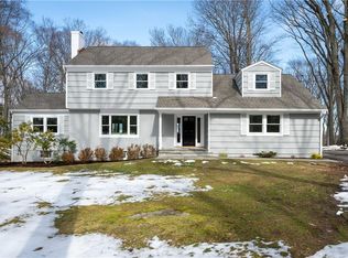 9 Susan Pl, Katonah, NY 10536