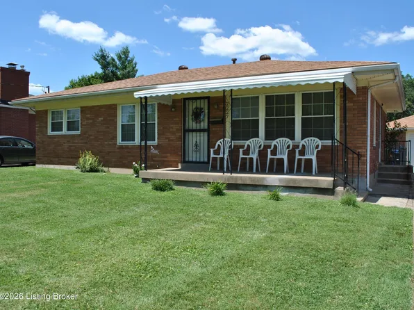 2227 Mary Catherine Dr, Shively, KY 40216