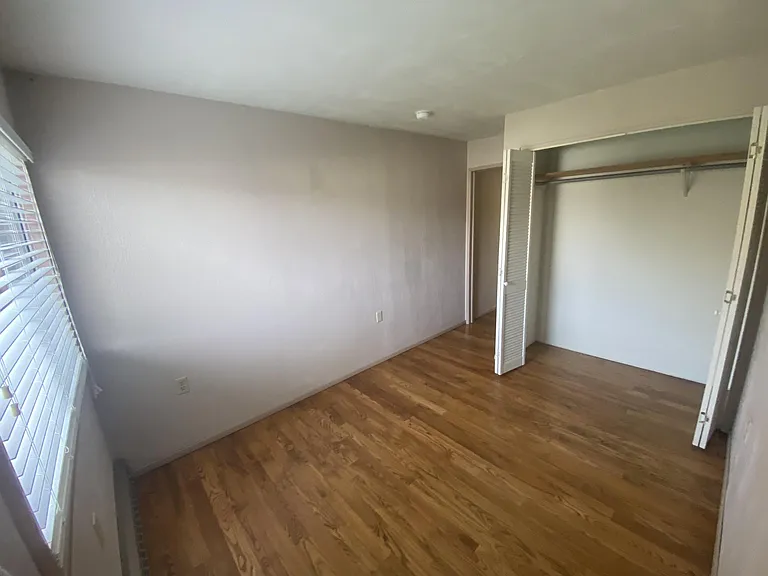 Medium Bedroom