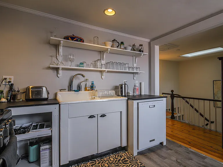 139 Spring St #3 — Photo 26