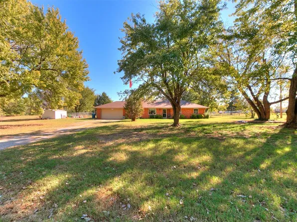 2630 N West Oaks Dr, Newcastle, OK 73065