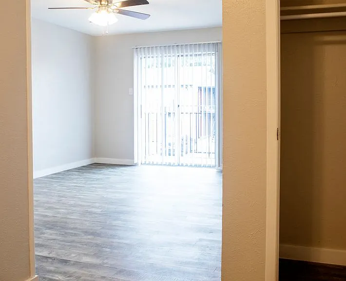 Gazebo Apartments (Denton, Tx) — Photo 9