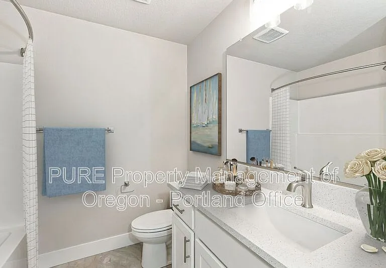 582 NE Alderwood Dr — Photo 14