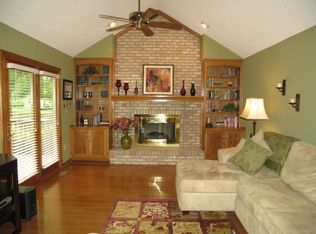 5752 Earlsford Dr, Dublin, OH 43017