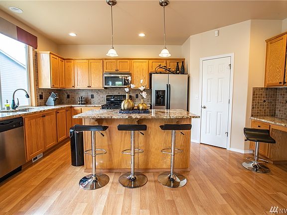 2nd image of 3271 S 280th Pl