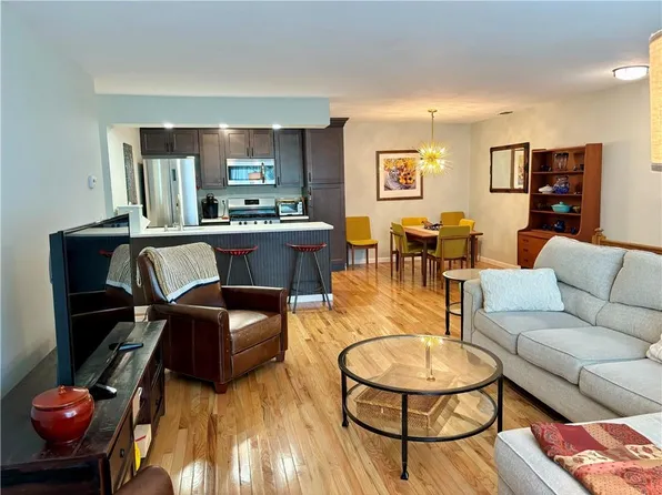 37 The Rise, Warwick, NY 10990