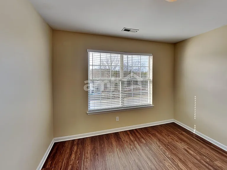 1617 Eagle Trace Dr — Photo 16