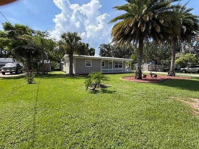 1st image of 451 NW 14TH PLACE