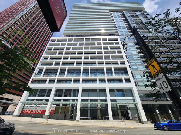 135 Lower Sherbourne St, Toronto, ON