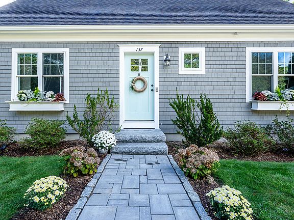 4th image of 137 Falmouth-Sandwich Road