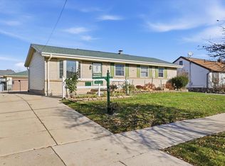 9320 West Howard AVENUE, Milwaukee, WI 53228