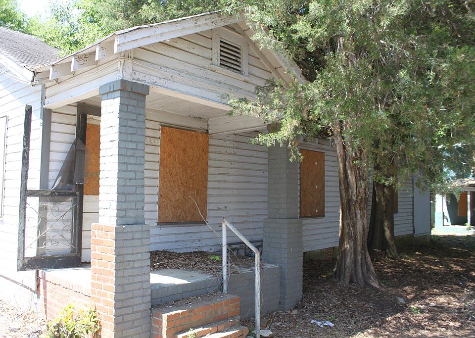 2nd image of 4001 Meritas Dr
