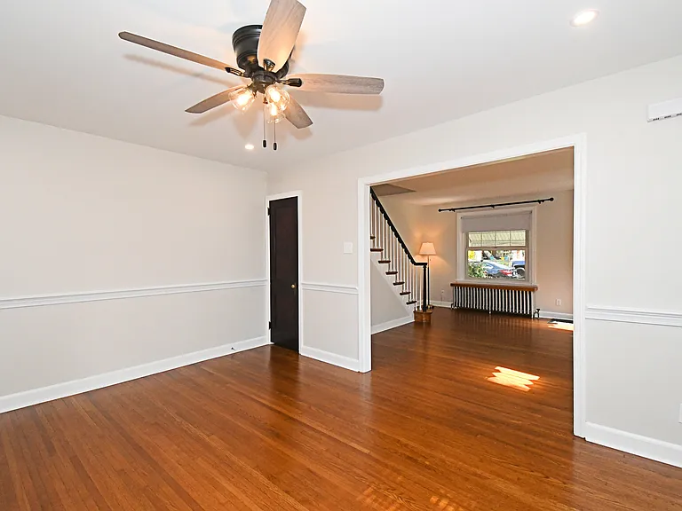 1318 Cherry St — Photo 4