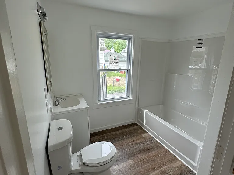 5 Crosby St — Photo 9